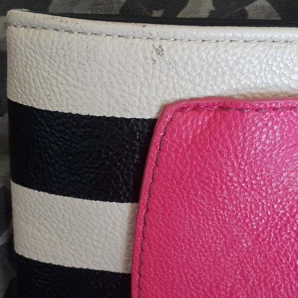 BETSEY JOHNSON vintage tote - Picture 13 of 13